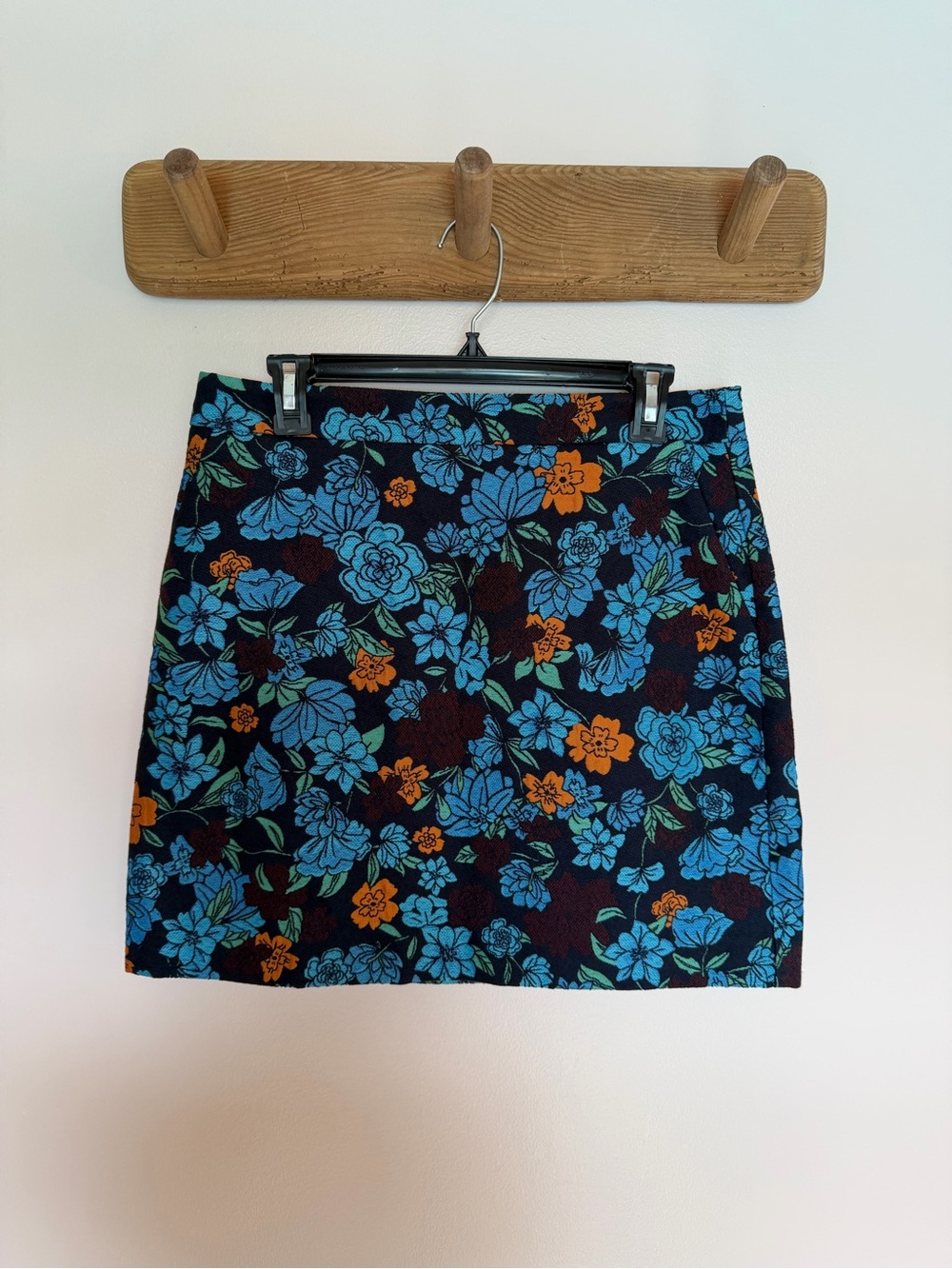 LOFT Navy Mini Skirt with Blue and Orange Floral Jacquard Pattern - 8